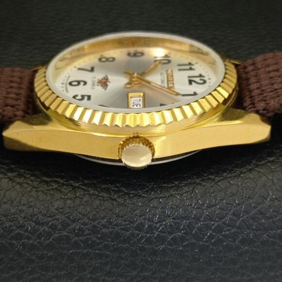 Vintage 1972 Citizen Automatic Mens Gold Watch W/daydate & Silver accents - Picture 5 of 10